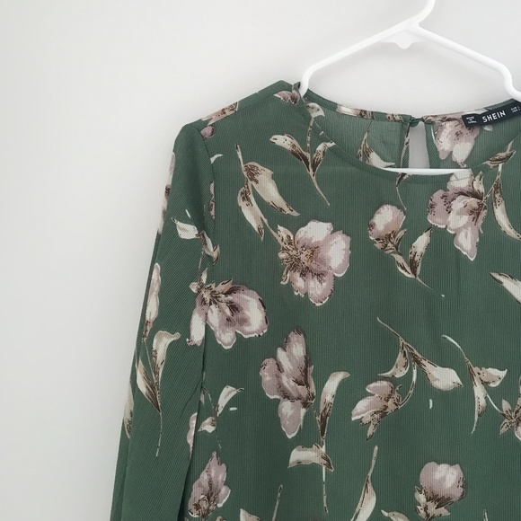 SHEIN Dresses & Skirts - Green Floral Dress